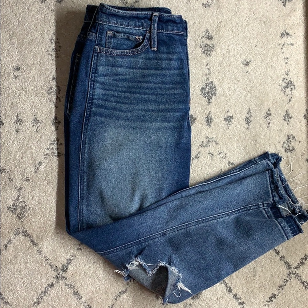 Hollister, high rise, slim straight jeans